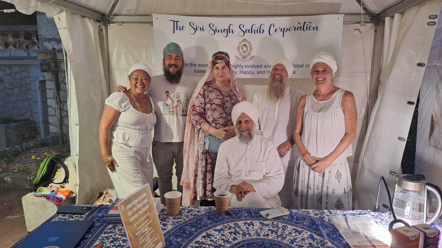 Satwant Singh, Haridass Kaur, Simran Singh, Manou Kaur, Manjot Singh, Sat Akal Kaur